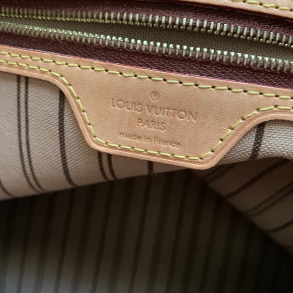 DISCONTINUED delightful Louis Vuitton NM! - Picture 8 of 8